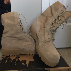 Vibram Mens Combat Boots Sz. 11.5